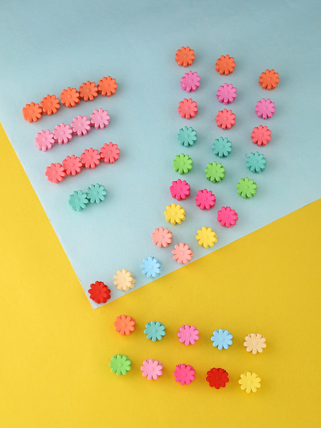 

Yellow Chimes Girls Set of 50 Red & Yellow Small Claw Clip
