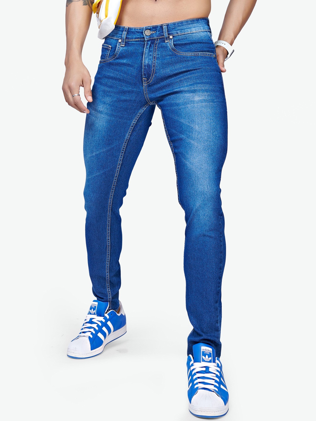 

VASTRADO Men Blue Slim Fit Heavy Fade Stretchable Jeans