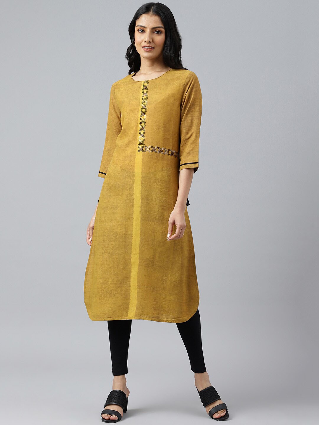 

W Women Yellow Geometric Printed Kurta