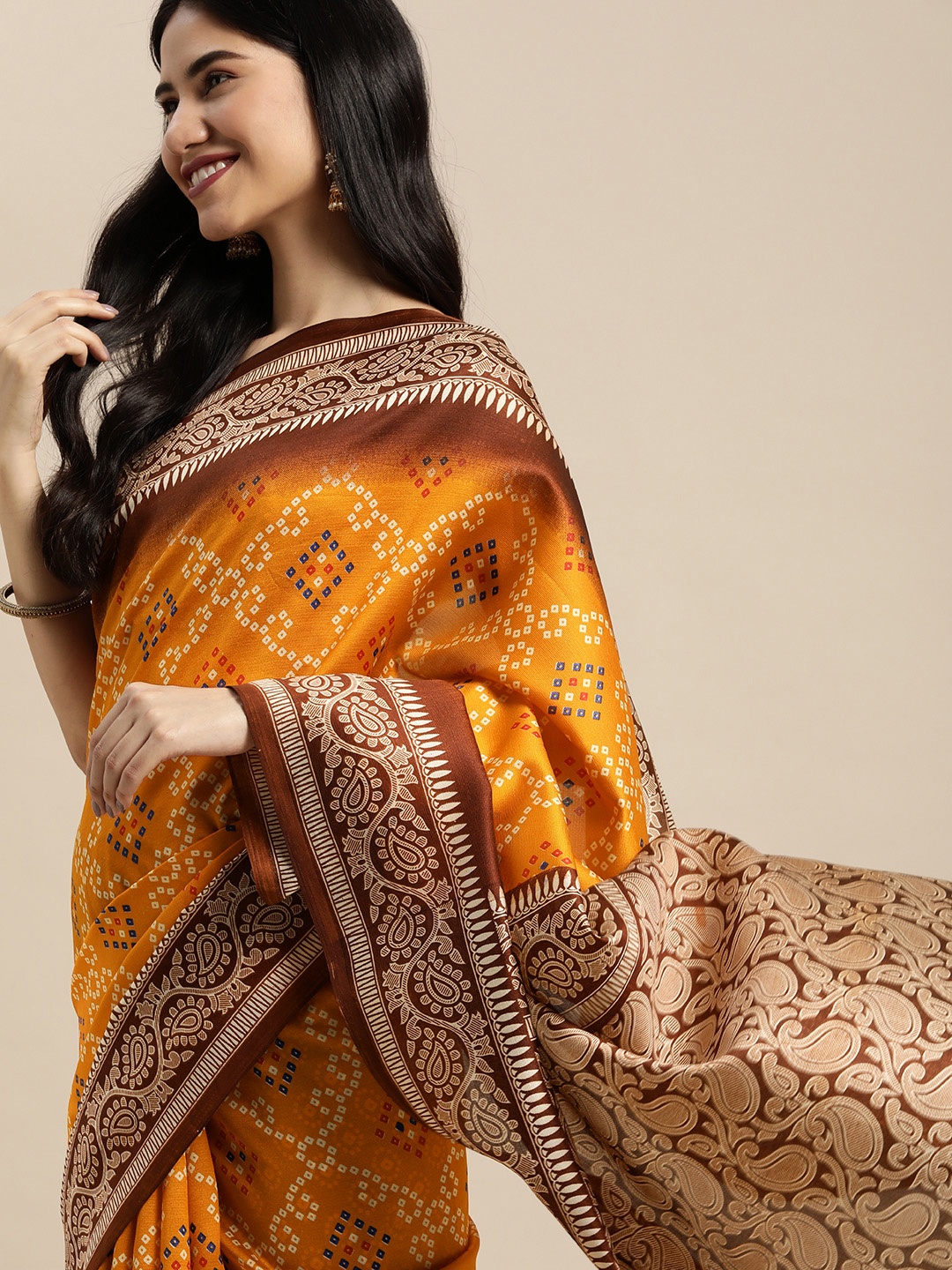

SANGAM PRINTS Mustard Yellow & Off White Bandhani Print Art Silk Saree