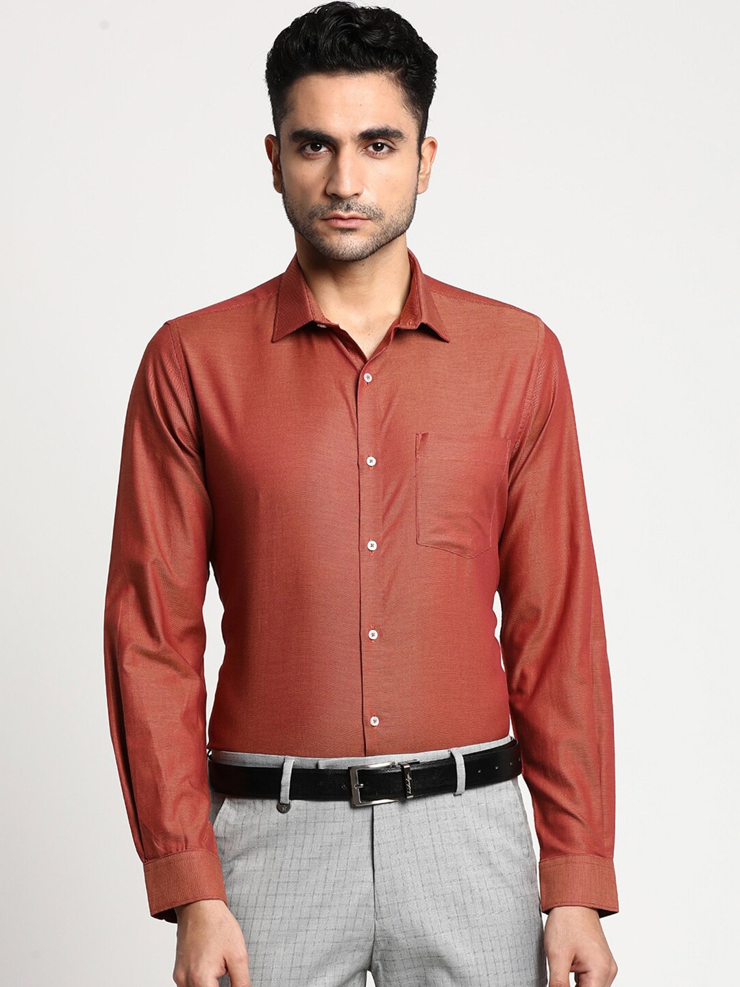 

Turtle Men Red Slim Fit Formal Shirt