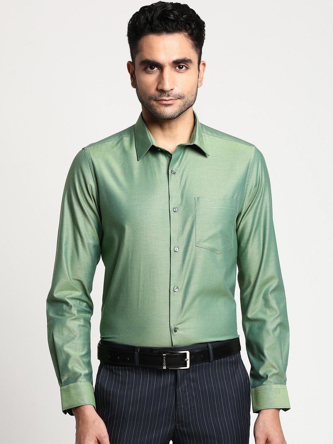 

Turtle Men Green Slim Fit Formal Shirt