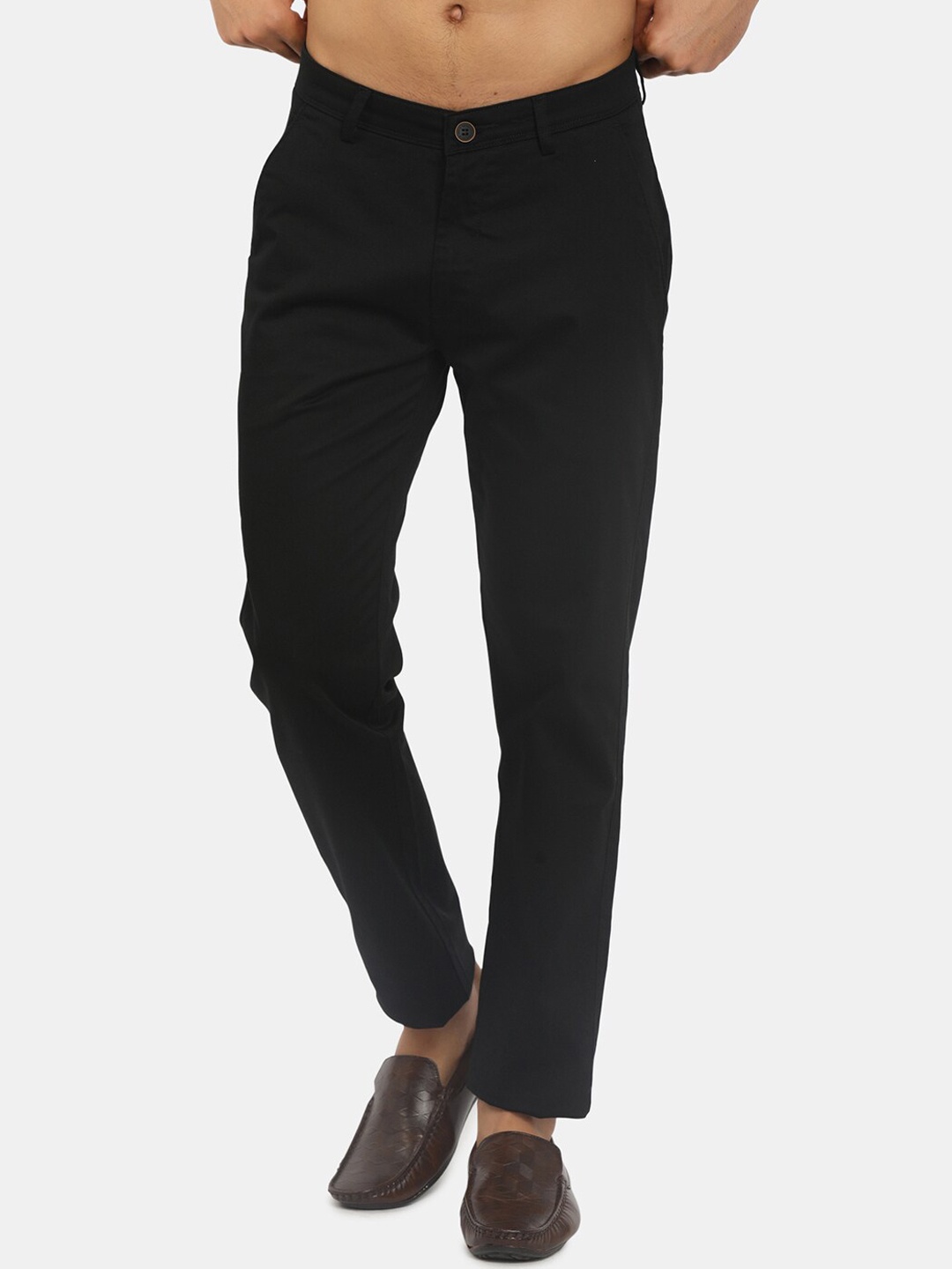 

V-Mart Men Black Classic Slim Fit Chinos Trousers