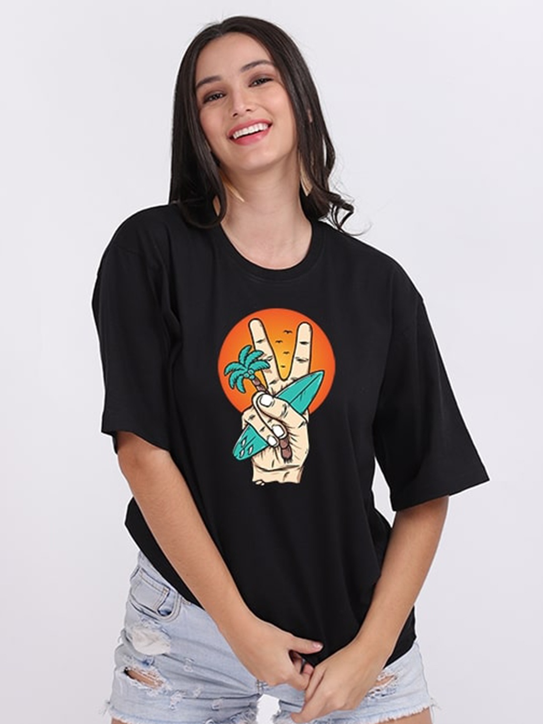 

Mad Over Print Women Black Beach Peace Oversize T-shirt
