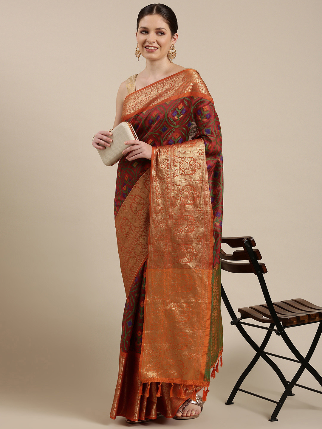 

Lookslady Red & Orange Ethnic Motifs Zari Art Silk Kanjeevaram Saree