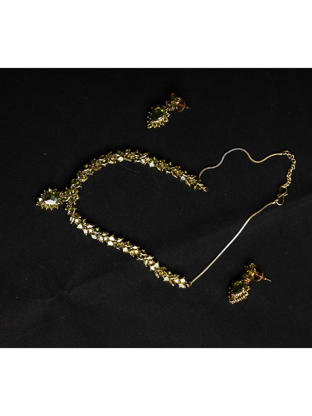 

NASTEE Gold-Plated Green CZ-Studded Jewellery Set