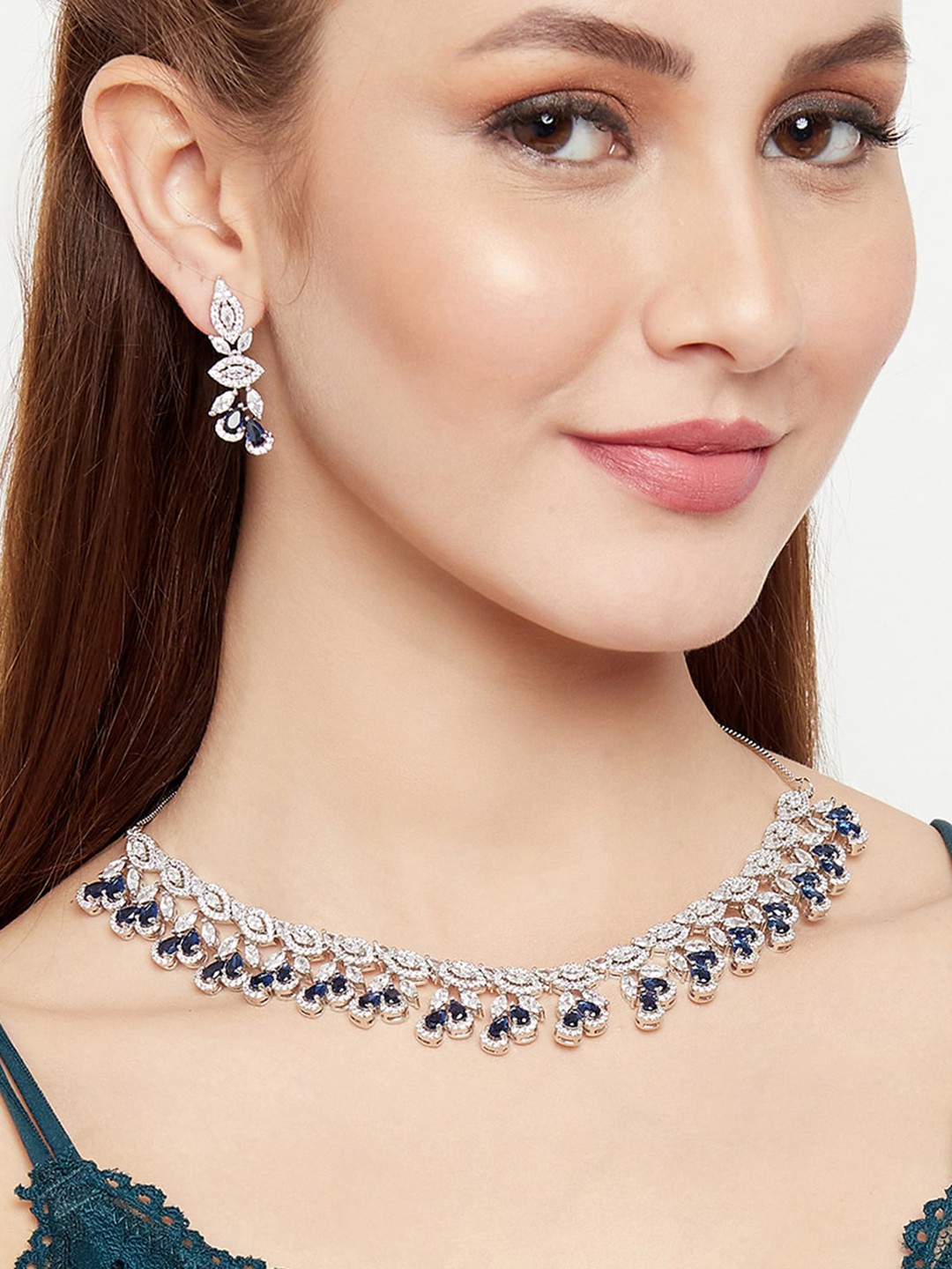 

Voylla Rhodium-Plated Sliver toned Stone Studded Jewellery Set, Silver