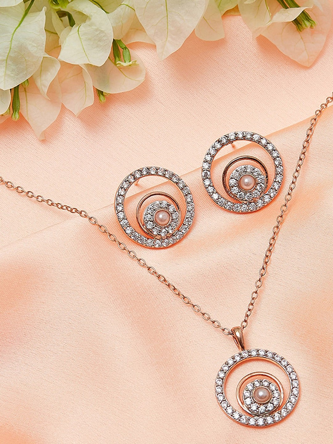 

Voylla Women White Rose-Gold-Plated Pendant with Earrings