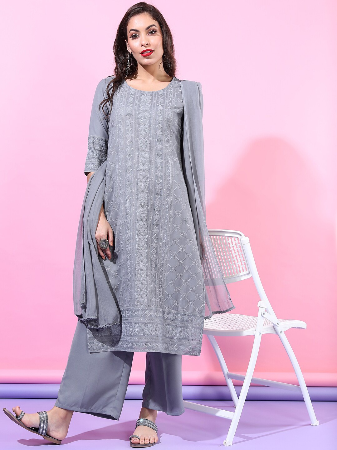 

Vishudh Women Grey Floral Embroidered Kurta with Palazzos & With Dupatta