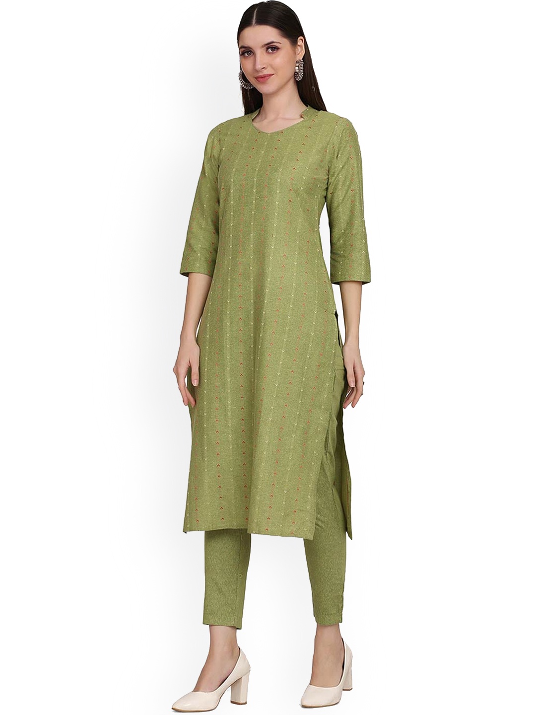 

HRITIKA Women Olive Green Pure Cotton Kurta with Trousers