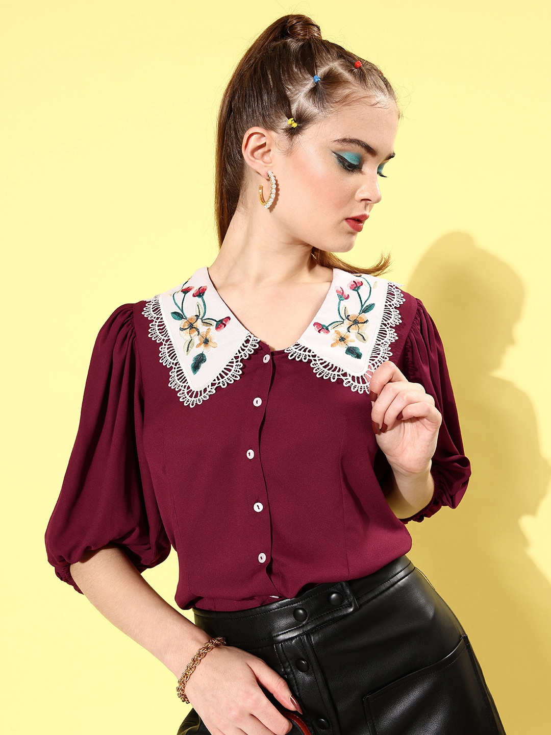 

KASSUALLY Maroon Embroidered Collar Top