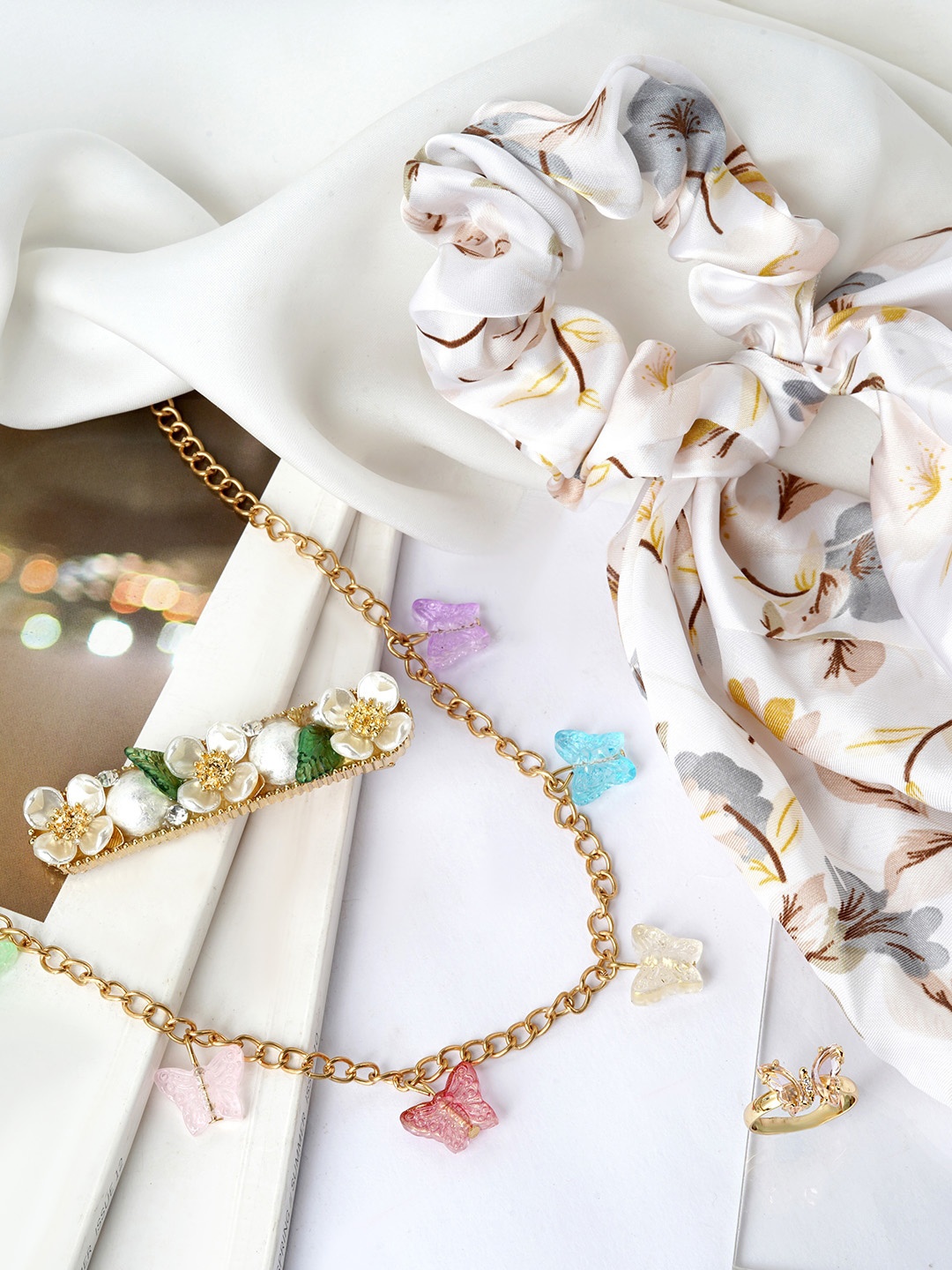 

JOKER & WITCH Gold Coloured White & Green Stone Studded Jewellery Set