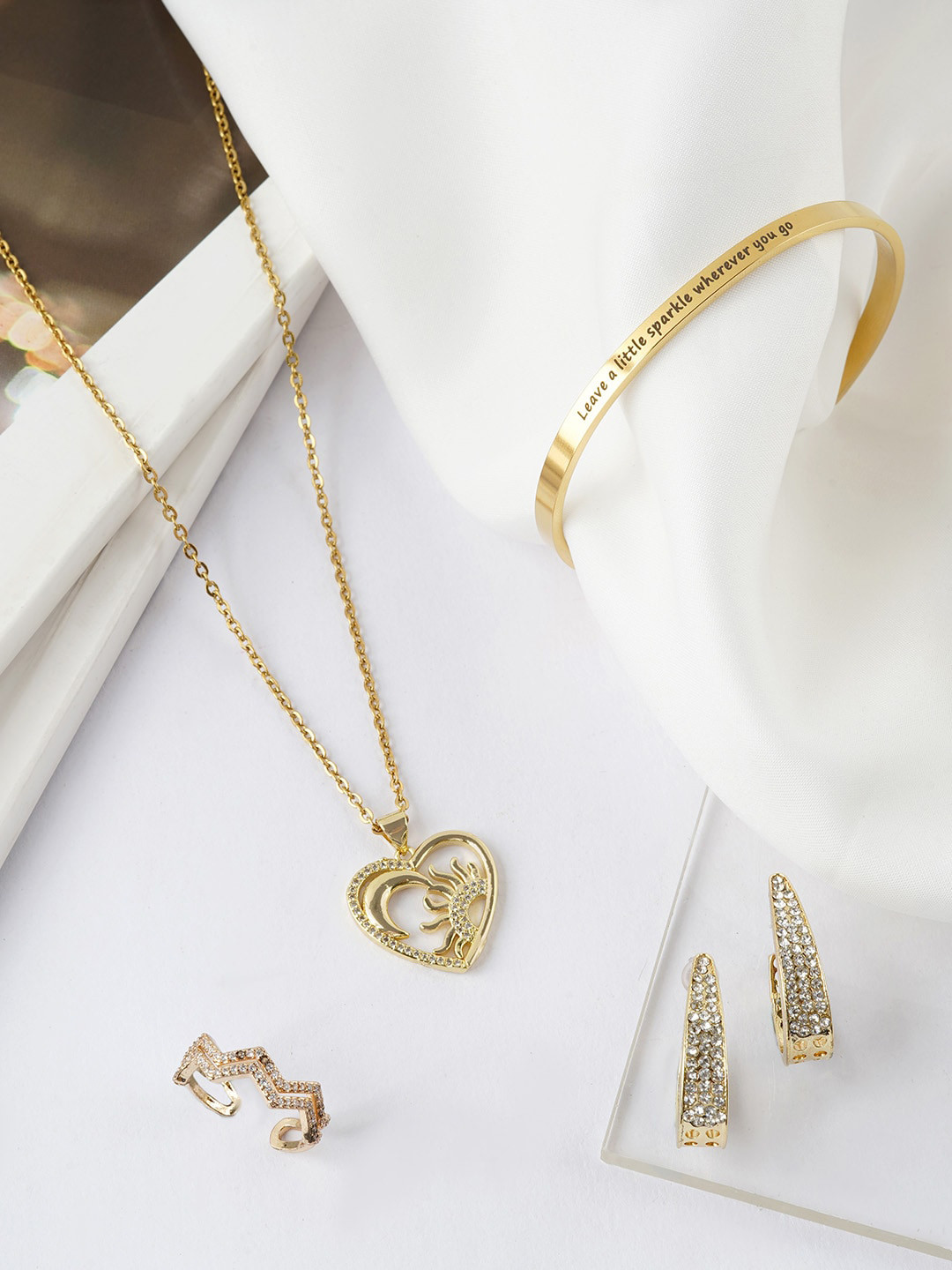 

JOKER & WITCH Women Gold-Toned Evelyn Jewelry Set