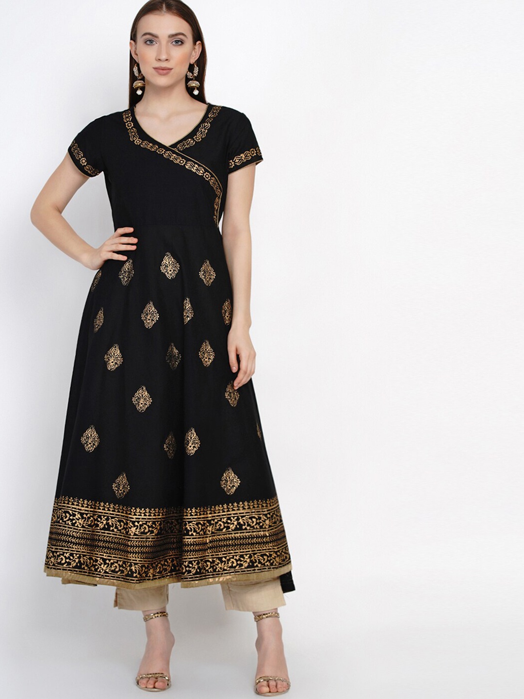 

RIYA Women Black & Gold-Toned Ethnic Motifs Printed Anarkali Kurta