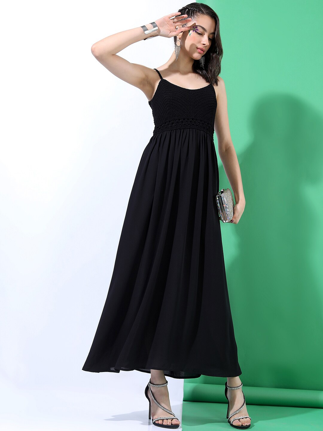 

Tokyo Talkies Black Solid Crochet Yoke Maxi Dress