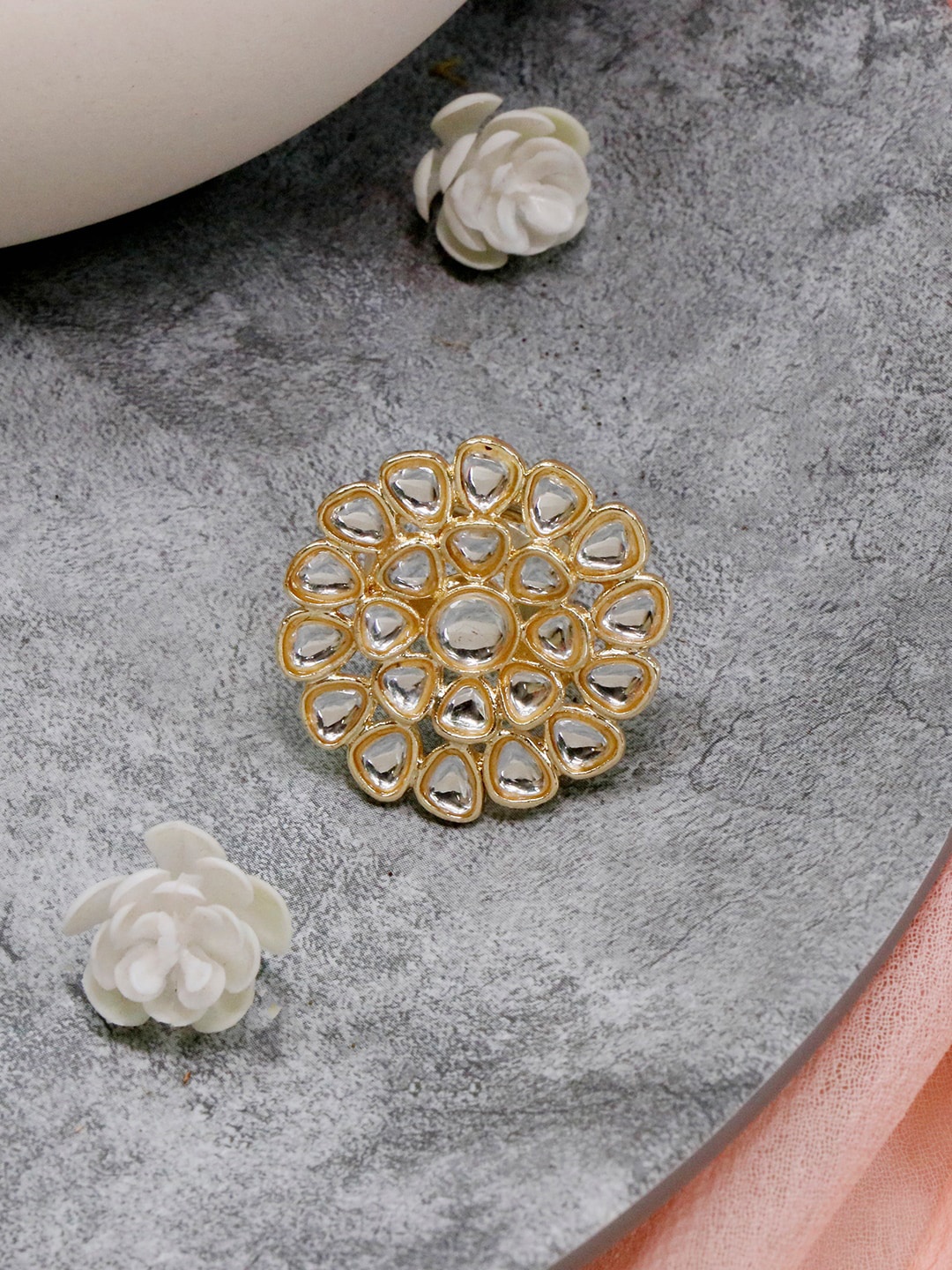 

Ishhaara Women Brass-Plated Gold Coloured White Kundan Studded Finger Ring