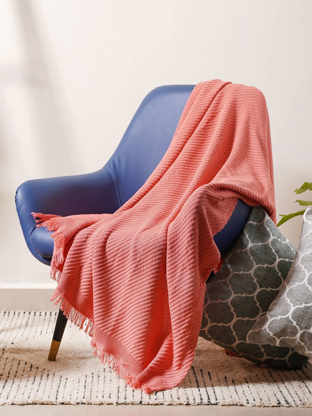 

Nestasia Pink Striped Cotton Throw