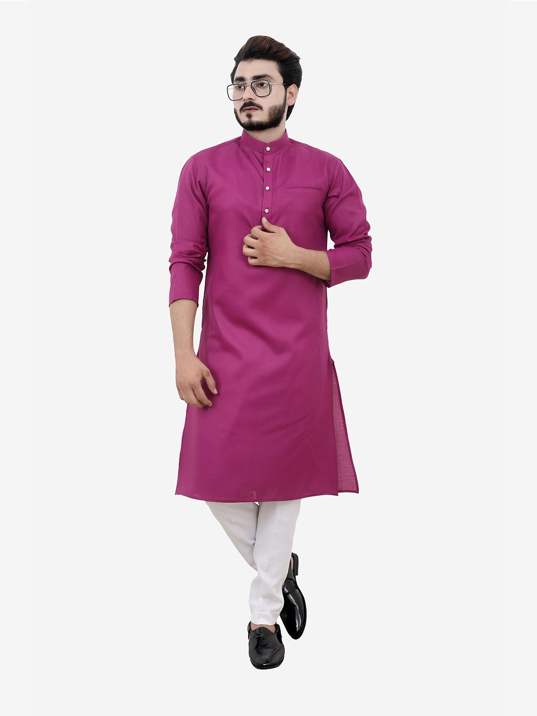 

Tibra Collection Men Burgundy Pure Cotton Kurta with Churidar