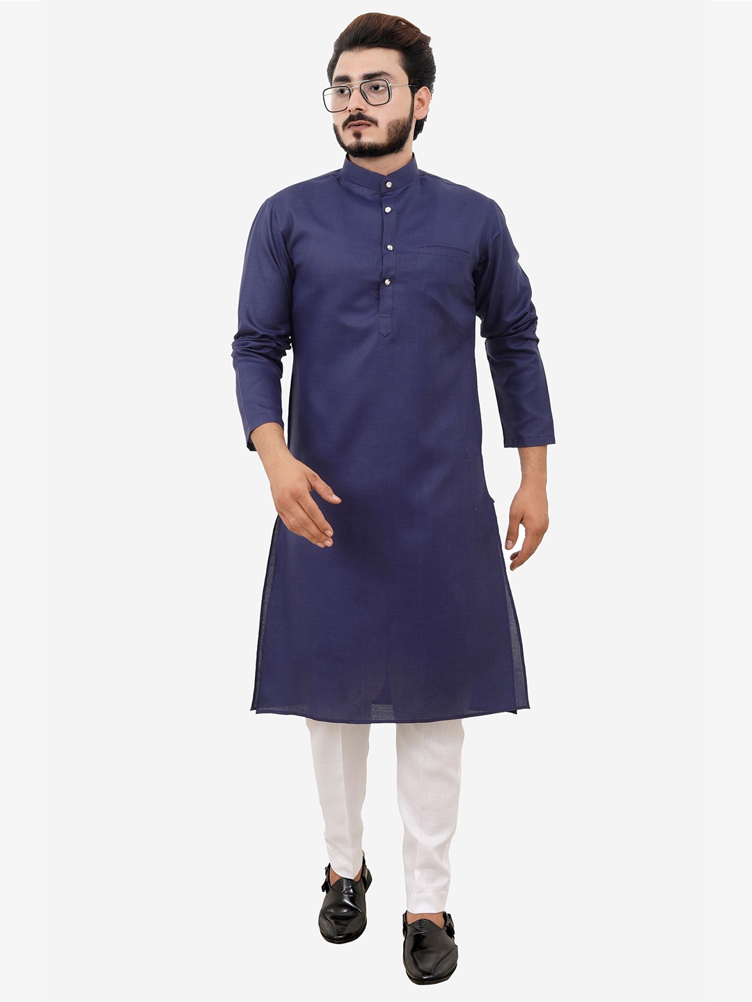 

Tibra Collection Men Navy Blue Pure Cotton Kurta with Pyjamas