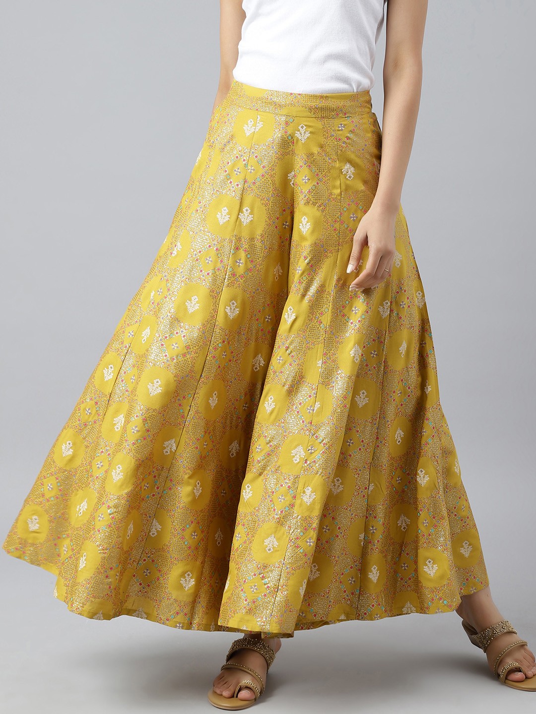 

W Women Yellow Ethnic Motifs Printed Loose Fit Pleated Trousers