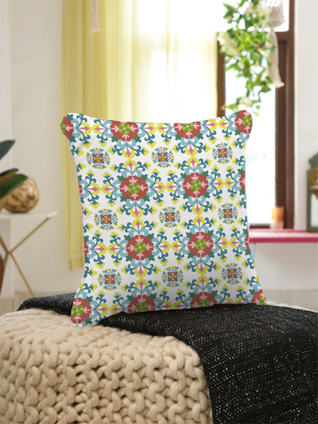 

HOUZZCODE White & Maroon Abstract Square Cushion Covers