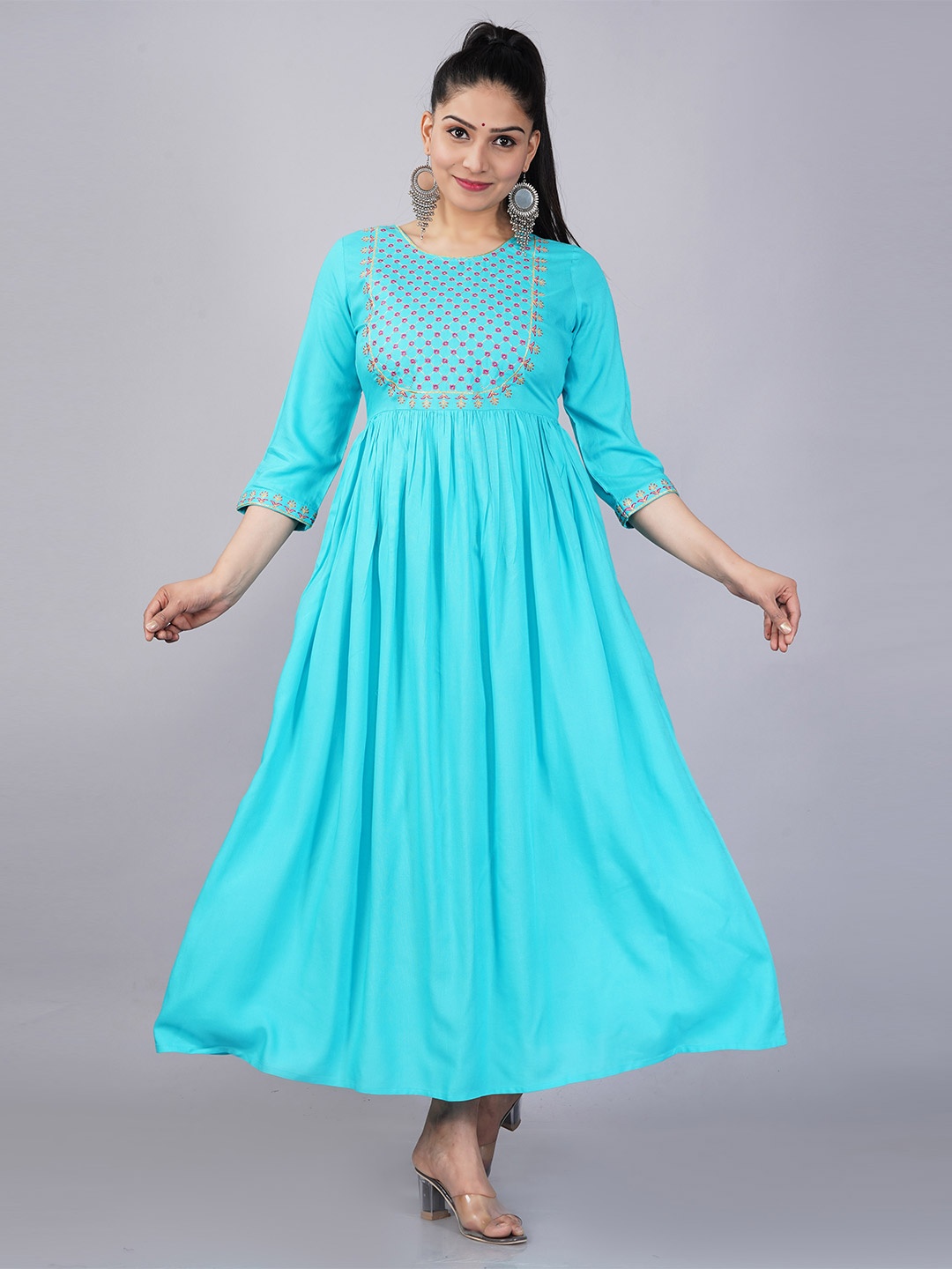 

JAIPURI COLLECTION Women Turquoise Blue & Pink Floral Embroidered Anarkali Kurta