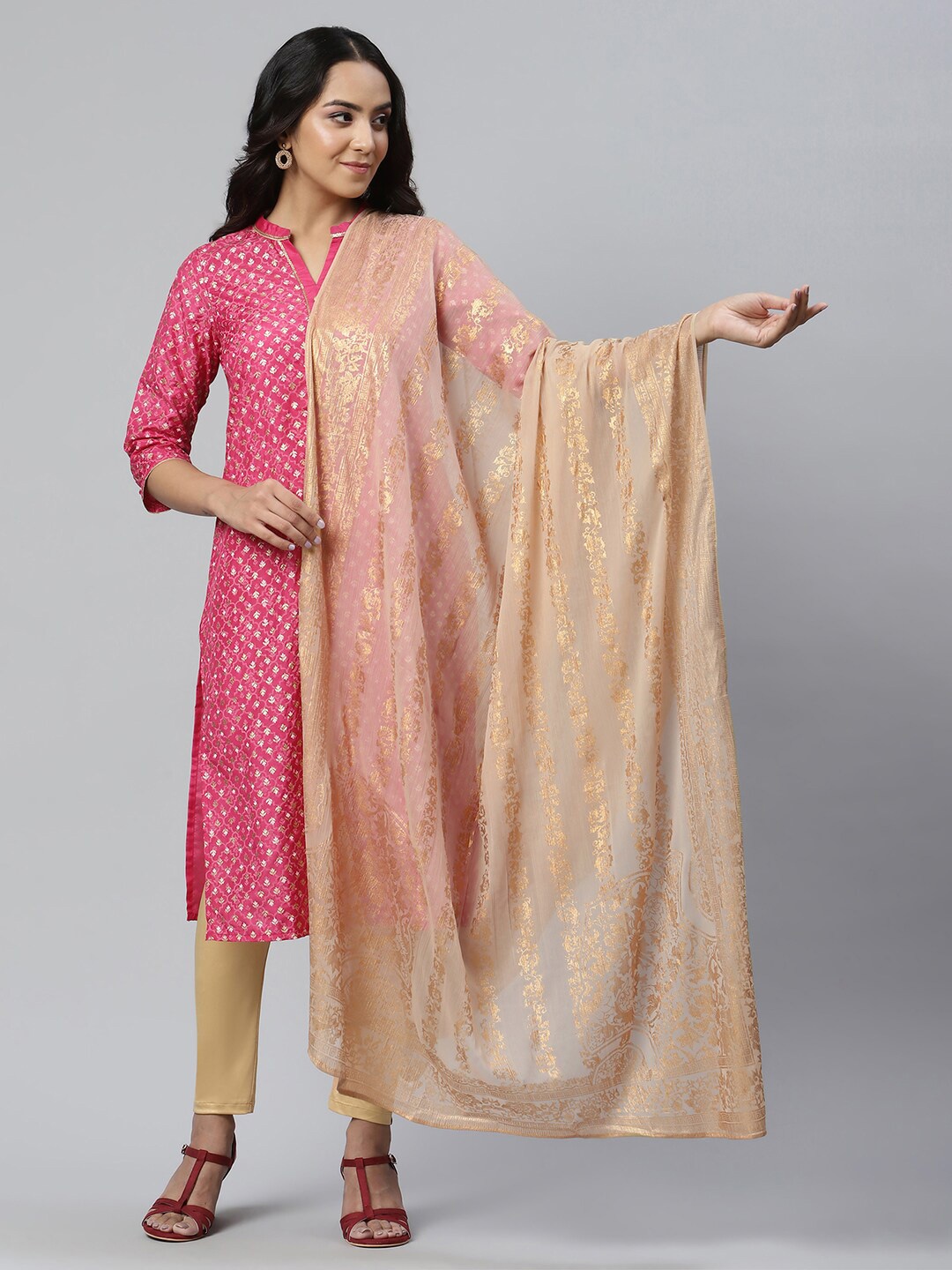 

AURELIA Beige & Gold-Toned Printed Dupatta