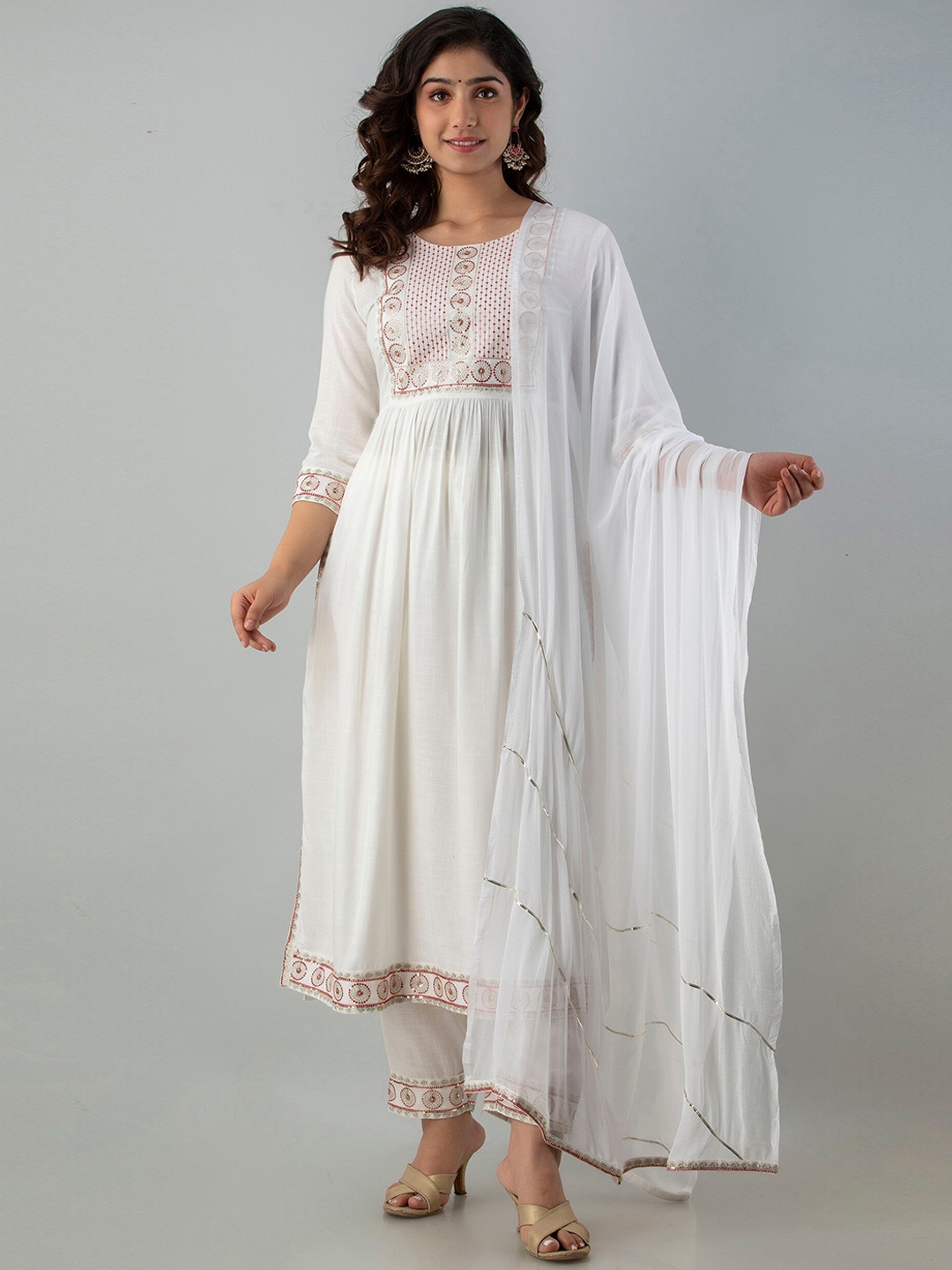 

Charu Women White Ethnic Motifs Yoke Design Pleated Kurti with Trousers