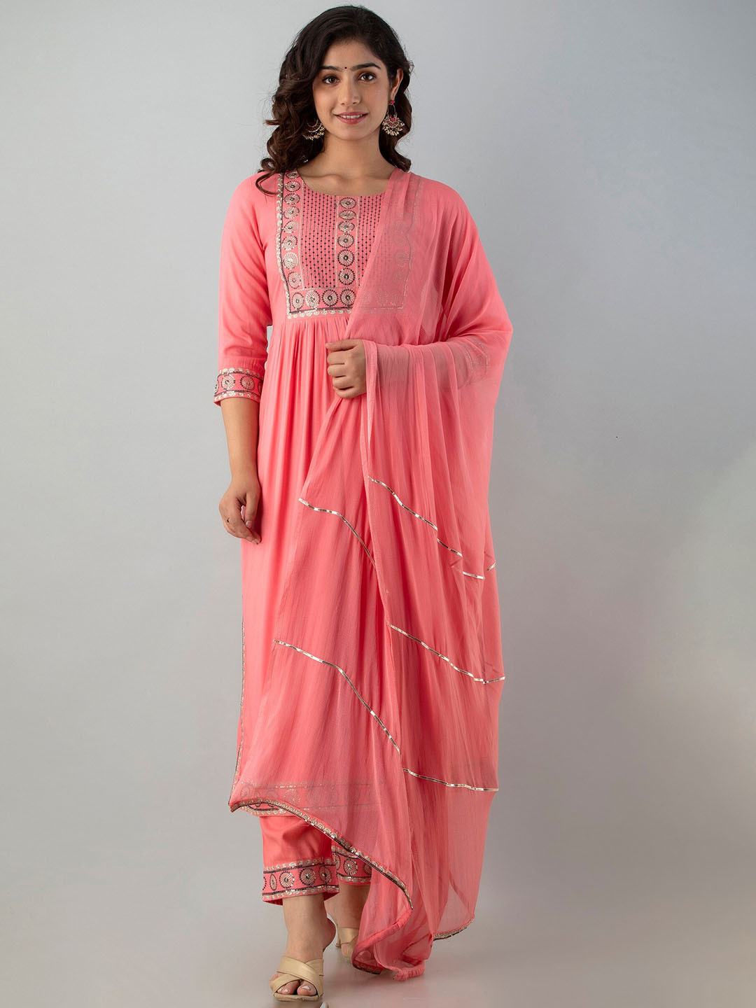 

Charu Women Peach-Coloured Yoke Design Pleated Kurti with Trousers & With Dupatta