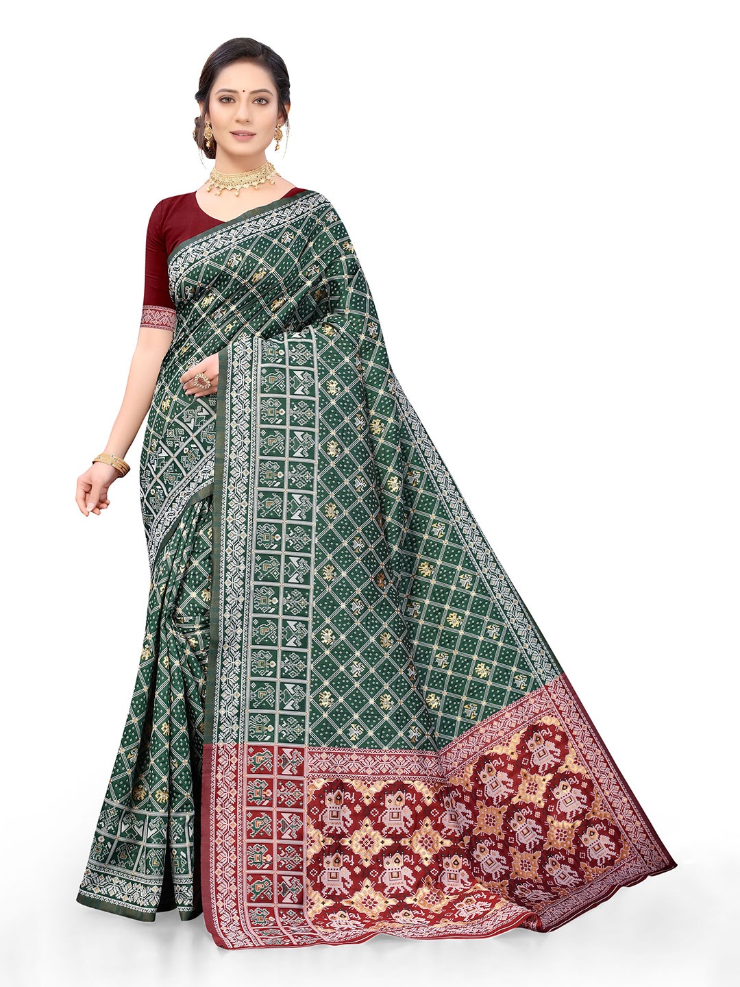 

Nimayaa Green & Red women Woven Design Zari Organza Banarasi Saree