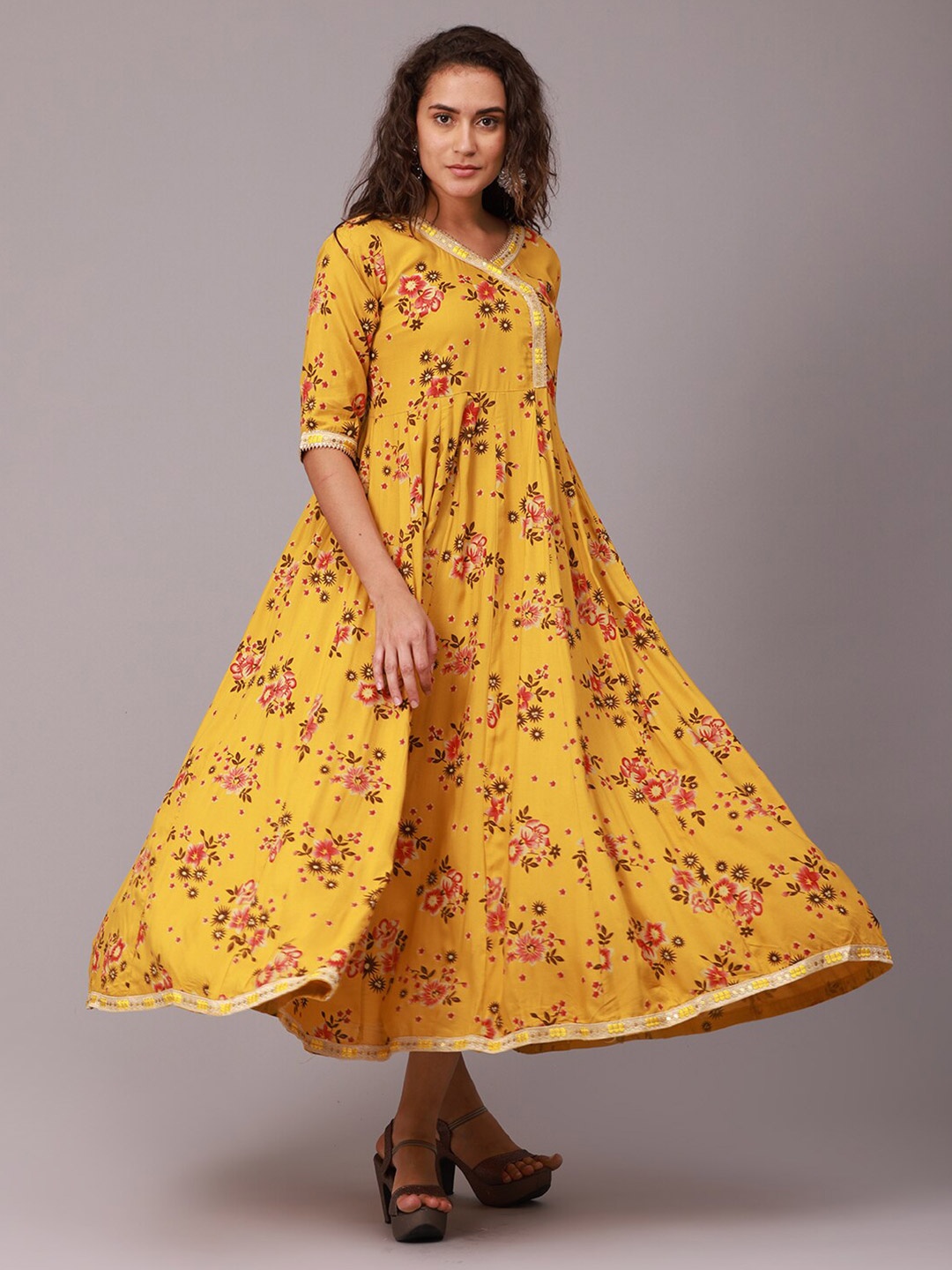 

NAYRA Women Yellow Floral Maxi Dress