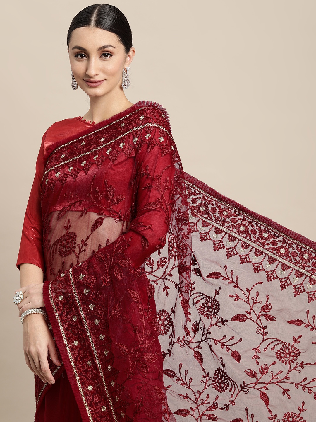 

VAIRAGEE Maroon Floral Embroidered Net Saree