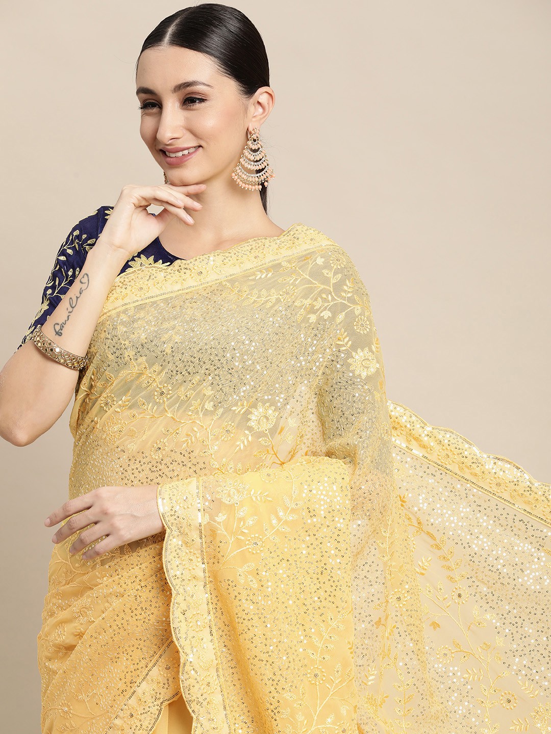 

VAIRAGEE Yellow Floral Sequinned Saree