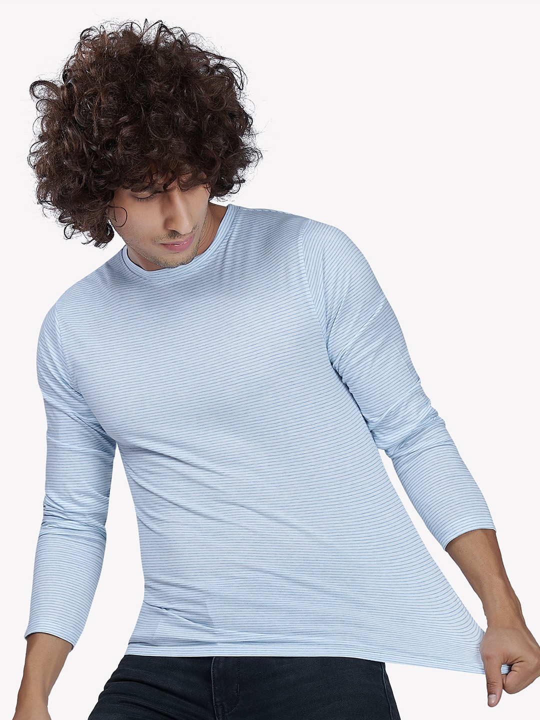 

VASTRADO Men White Raw Edge T-shirt