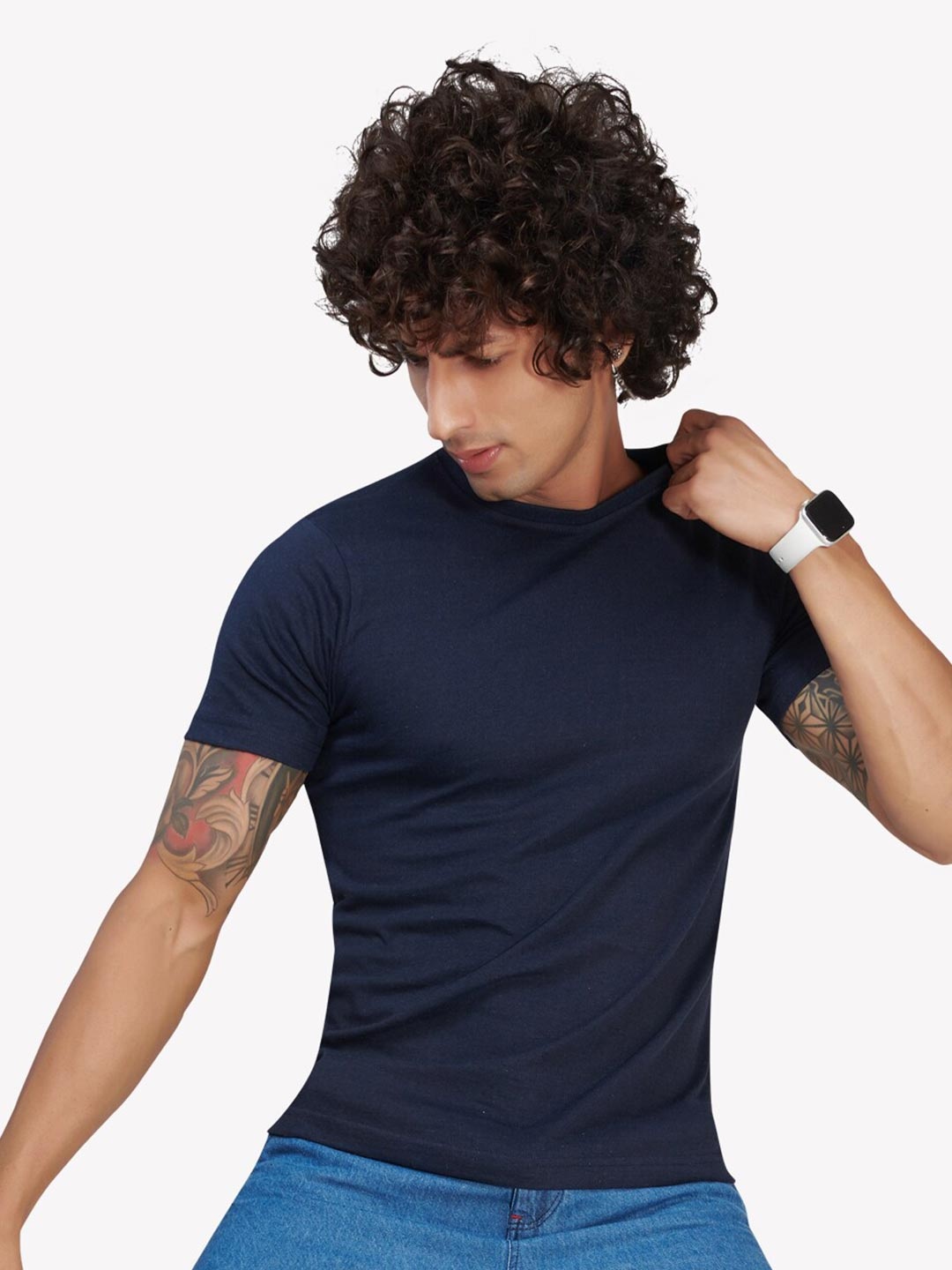 

VASTRADO Men Navy Blue Slim Fit T-shirt