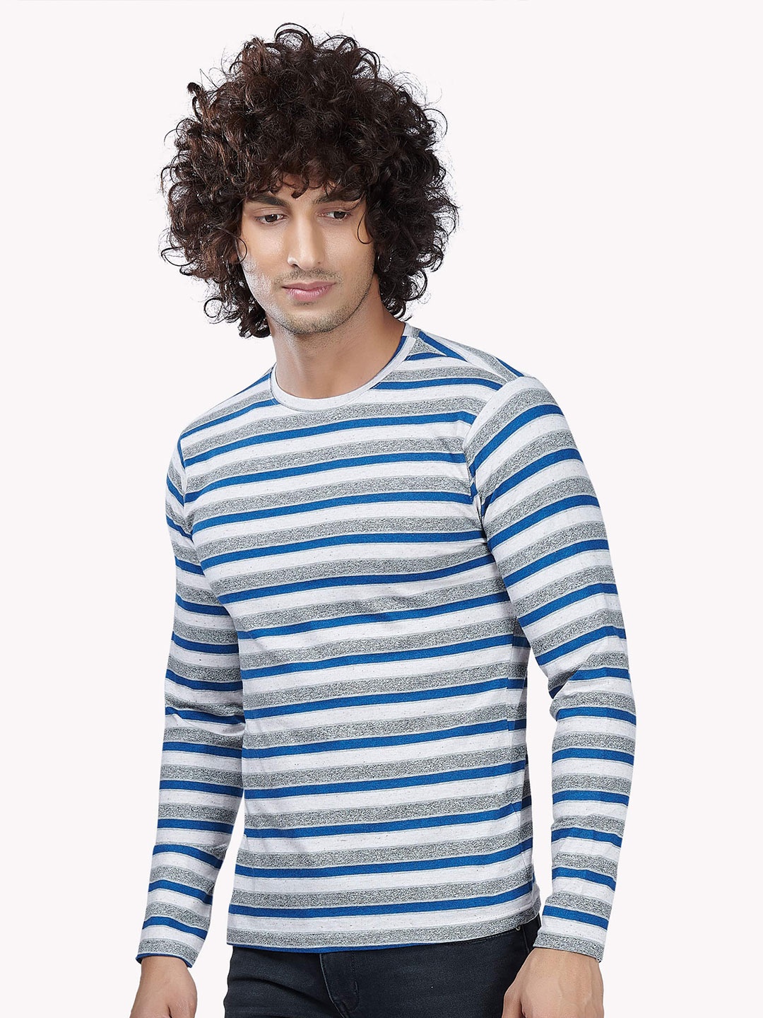 

VASTRADO Men Blue & Grey Striped T-shirt