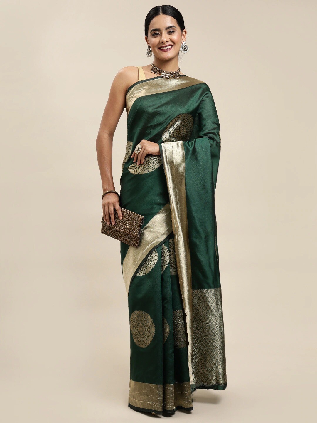 

Mitera Green & Gold-Toned Ethnic Motifs Zari Silk Blend Banarasi Saree