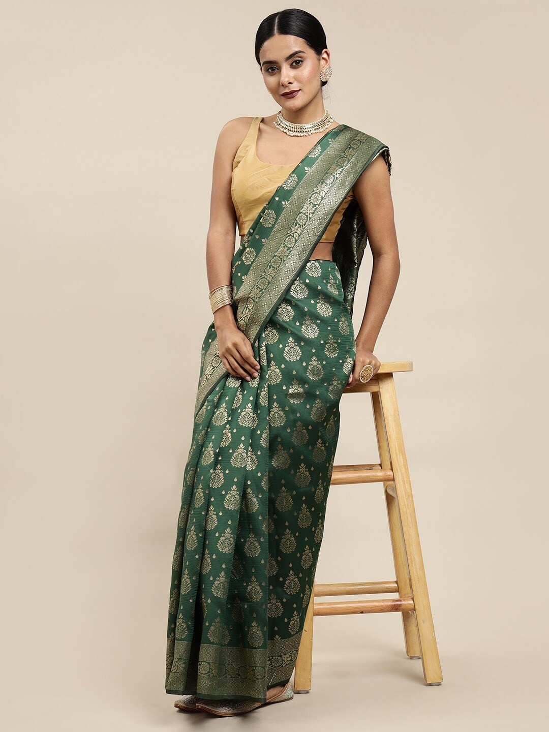 

Mitera Green & Silver Toned Ethnic Motifs Zari Silk Blend Banarasi Saree
