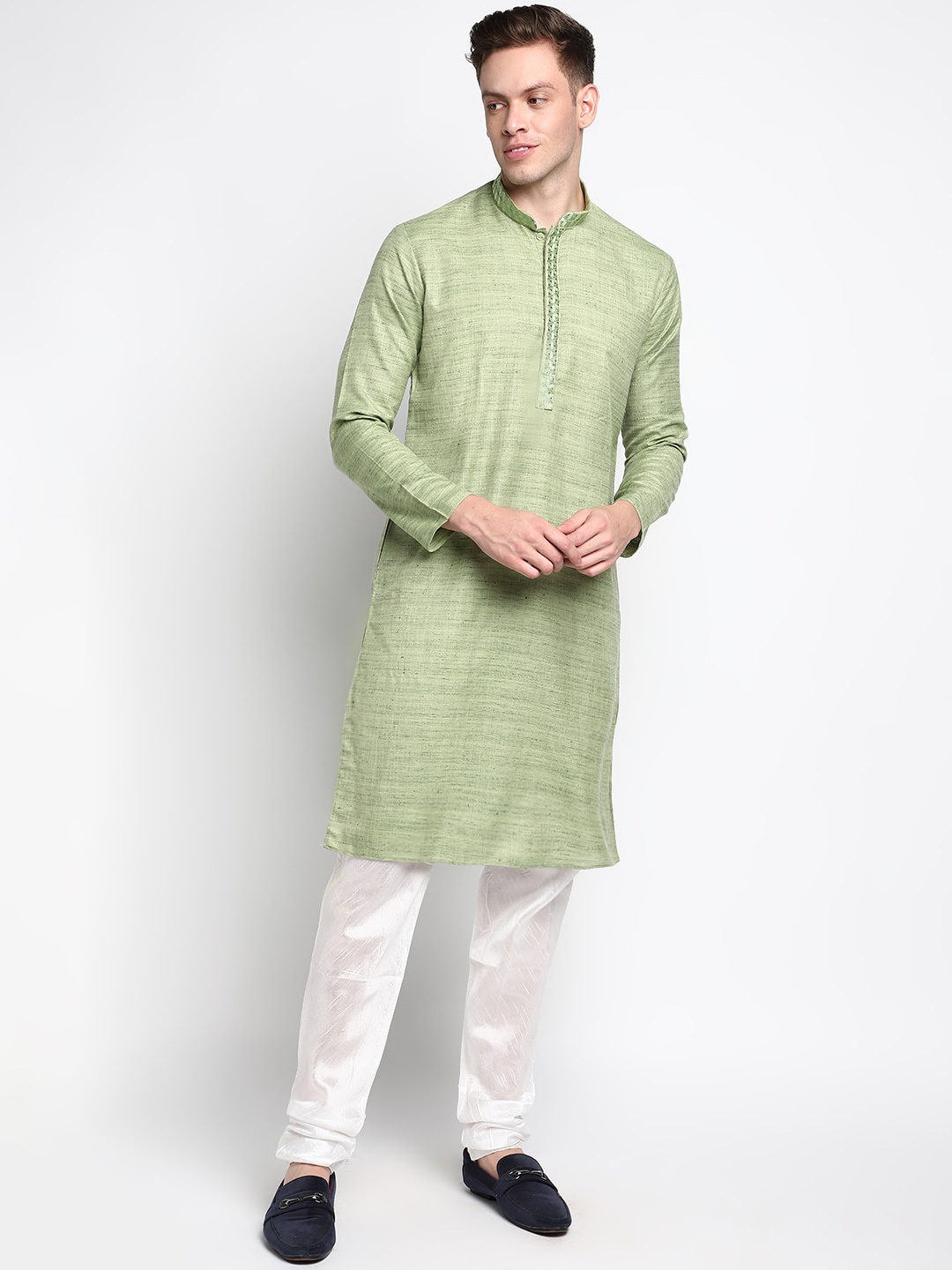 

DEVOILER Men Green Thread Work Kurta