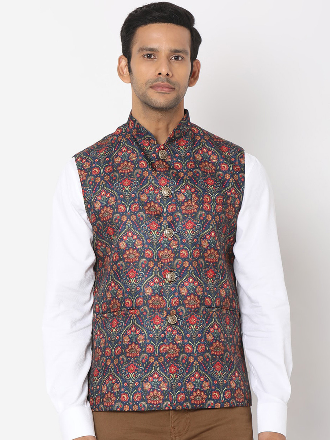 

SALWAR STUDIO Men Blue & Red Embellished Woven Nehru Jacket