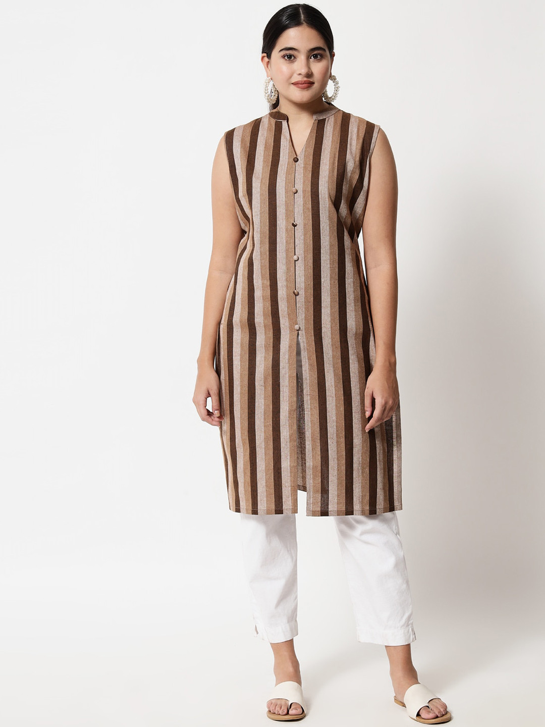 

Yaadleen Women Brown & Beige Striped Kurta
