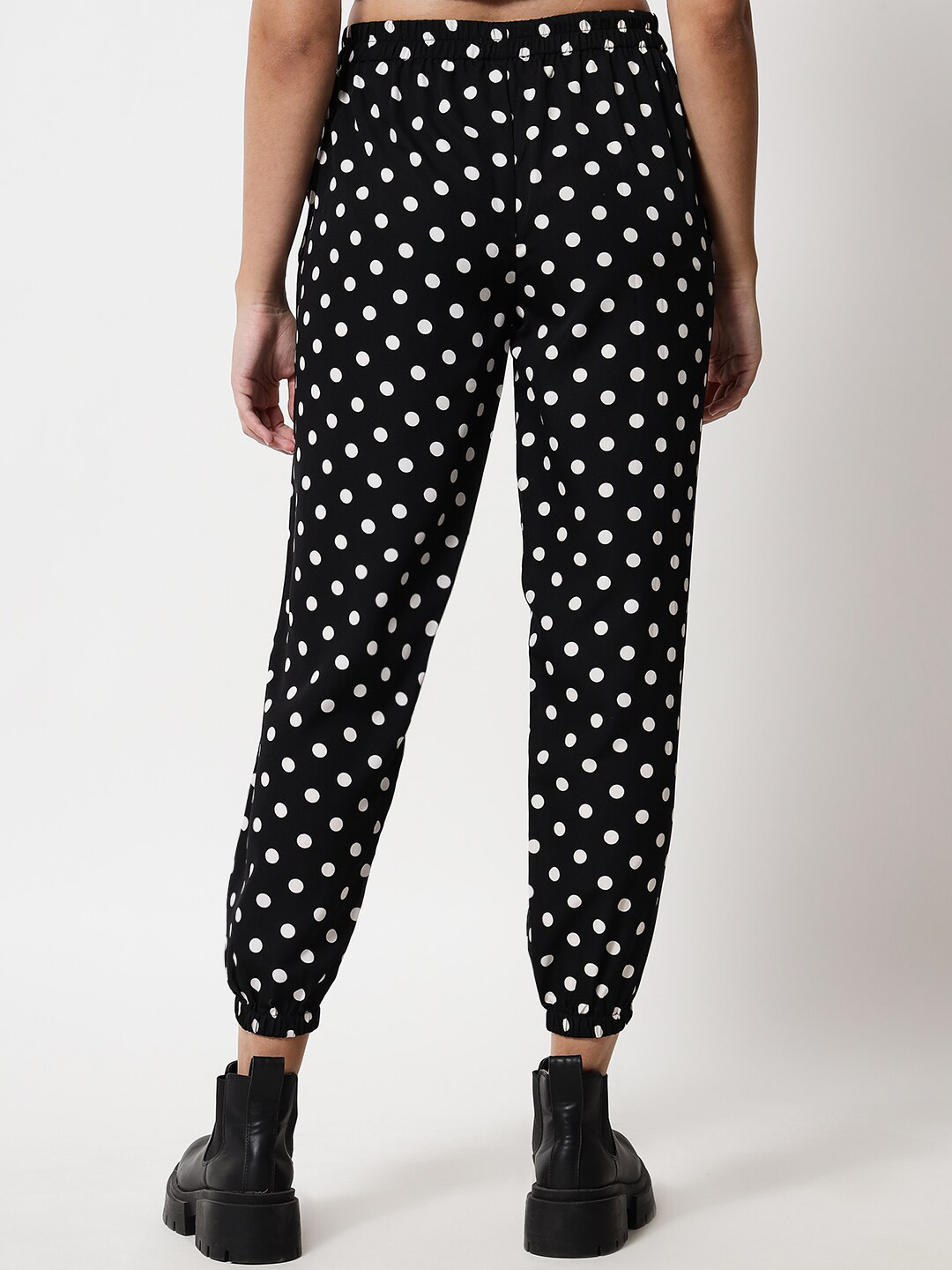 

Yaadleen Women Black Printed Flared Joggers Trousers