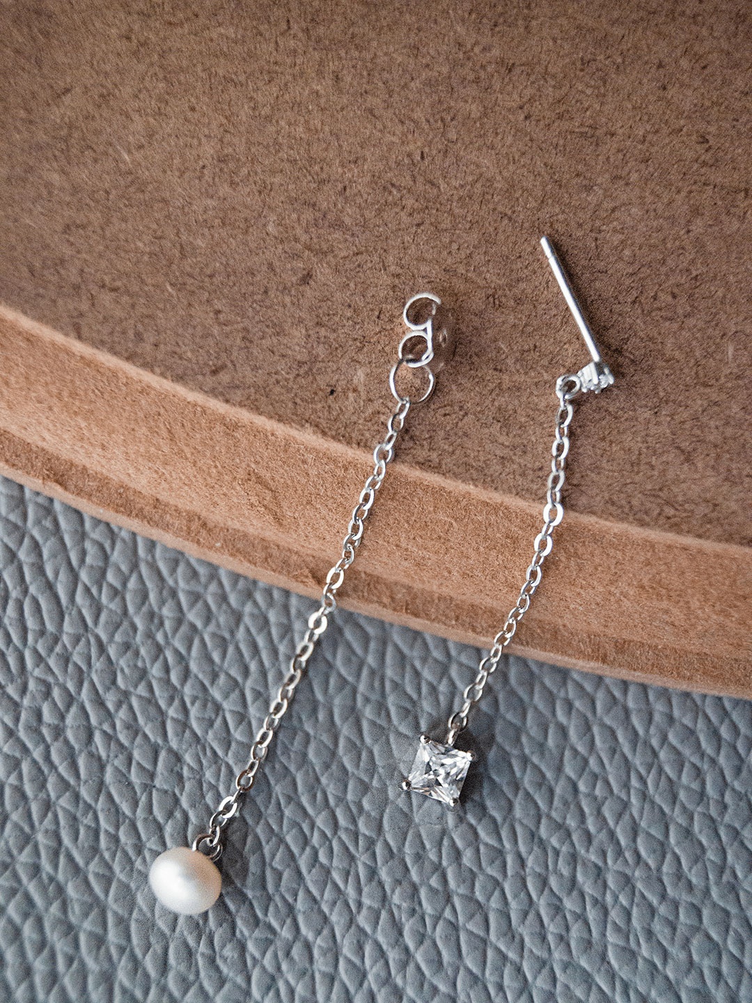 

MANNASH Two Way Silver Chain Pearl 925 Sterling Silver Dangler Earrings