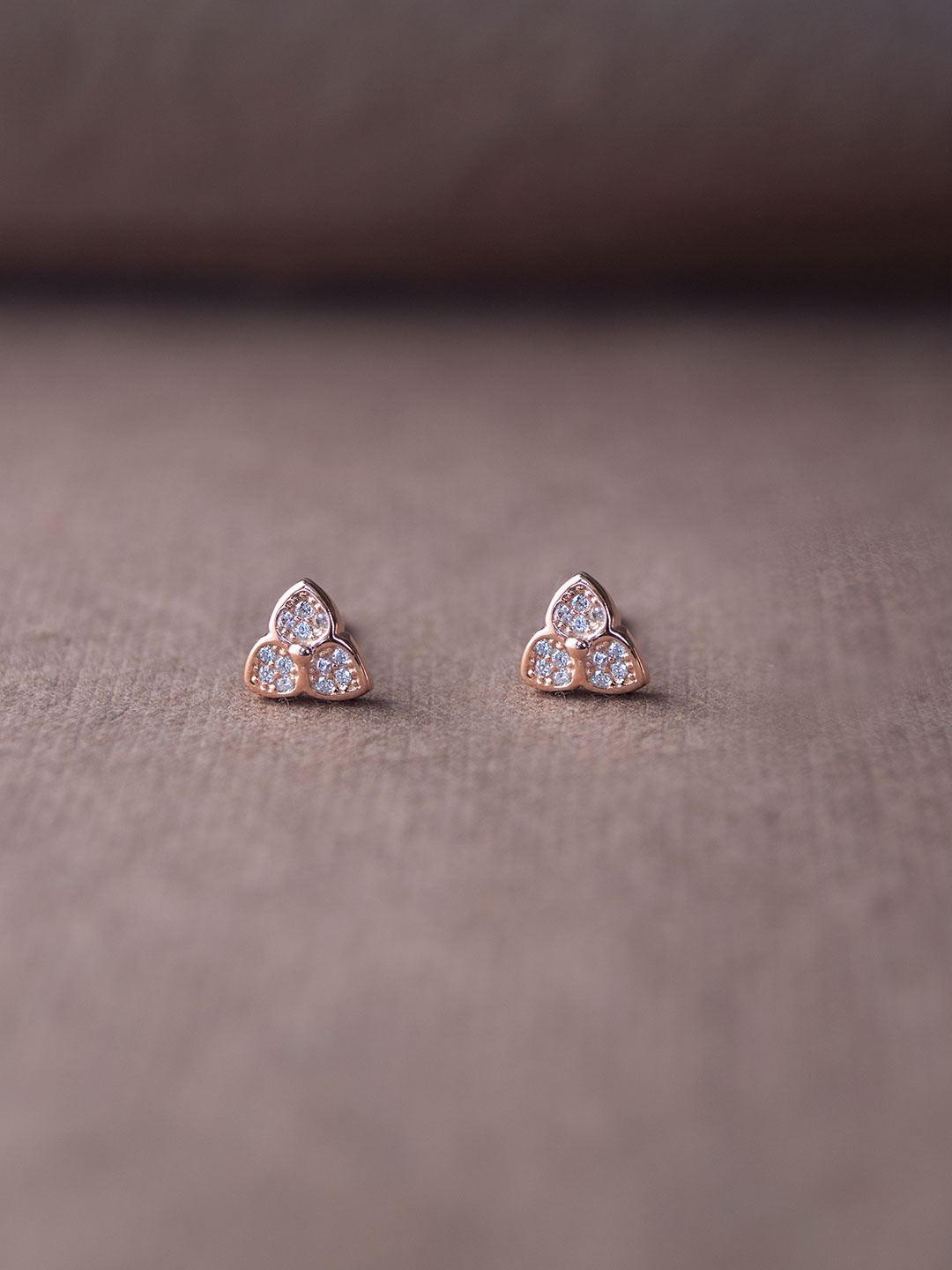 

MANNASH Women Rose Gold 925 Sterling Silver Tri-petal Floral Studs Earrings