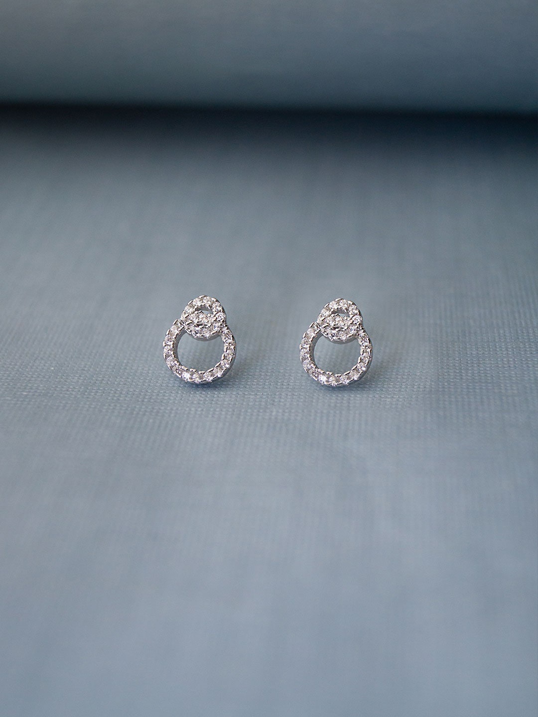 

MANNASH Interlinked Circles 925 Sterling Silver-Toned Circular Studs Earrings