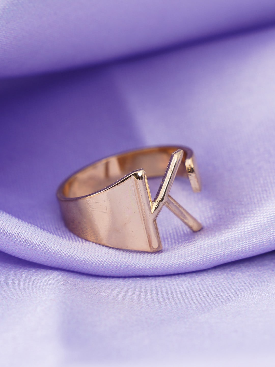 

Emmie Gold-Plated Alphabet K Band Ring