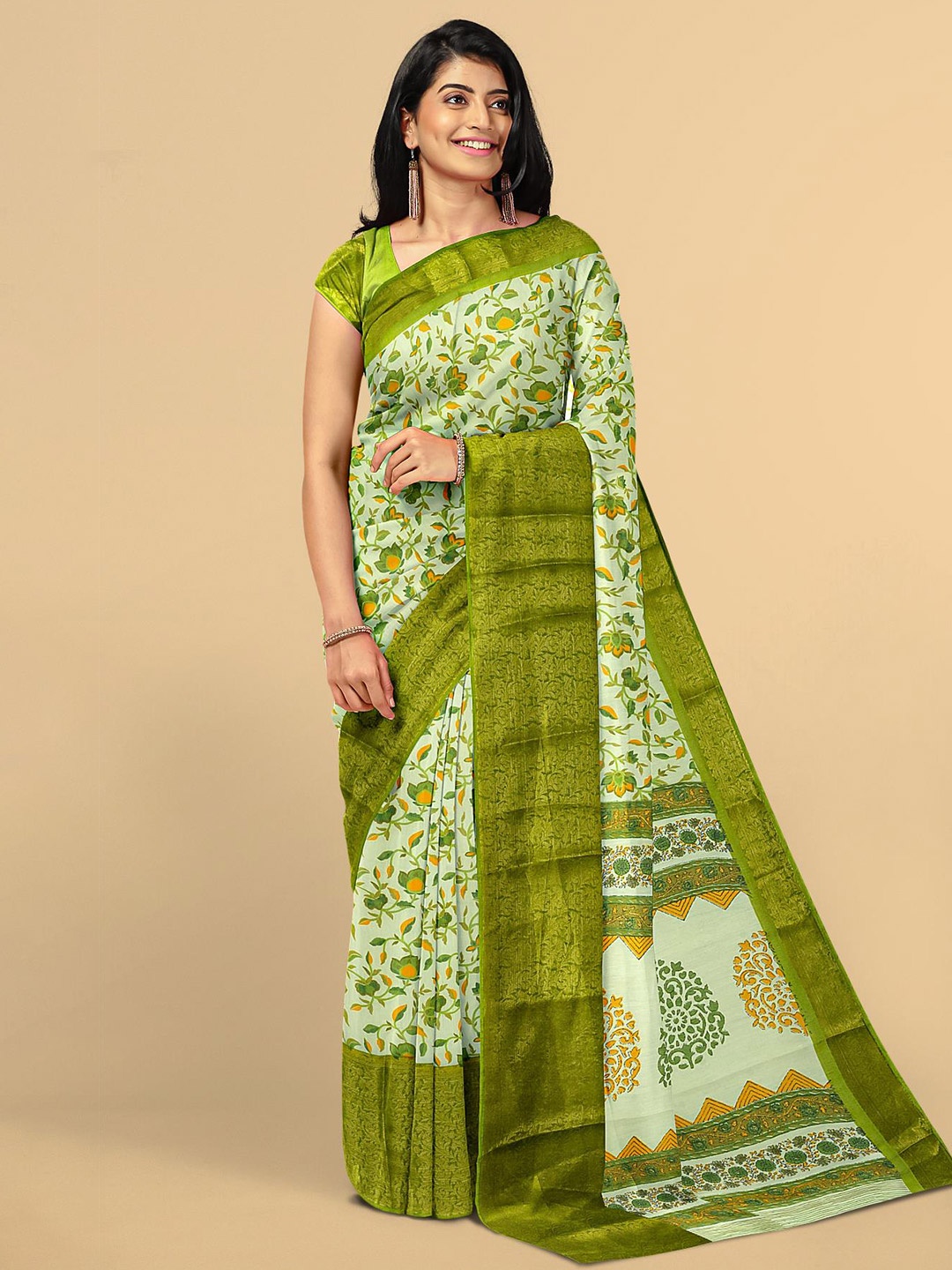 

Kalamandir Green & Gold-Toned Floral Zari Silk Blend Saree