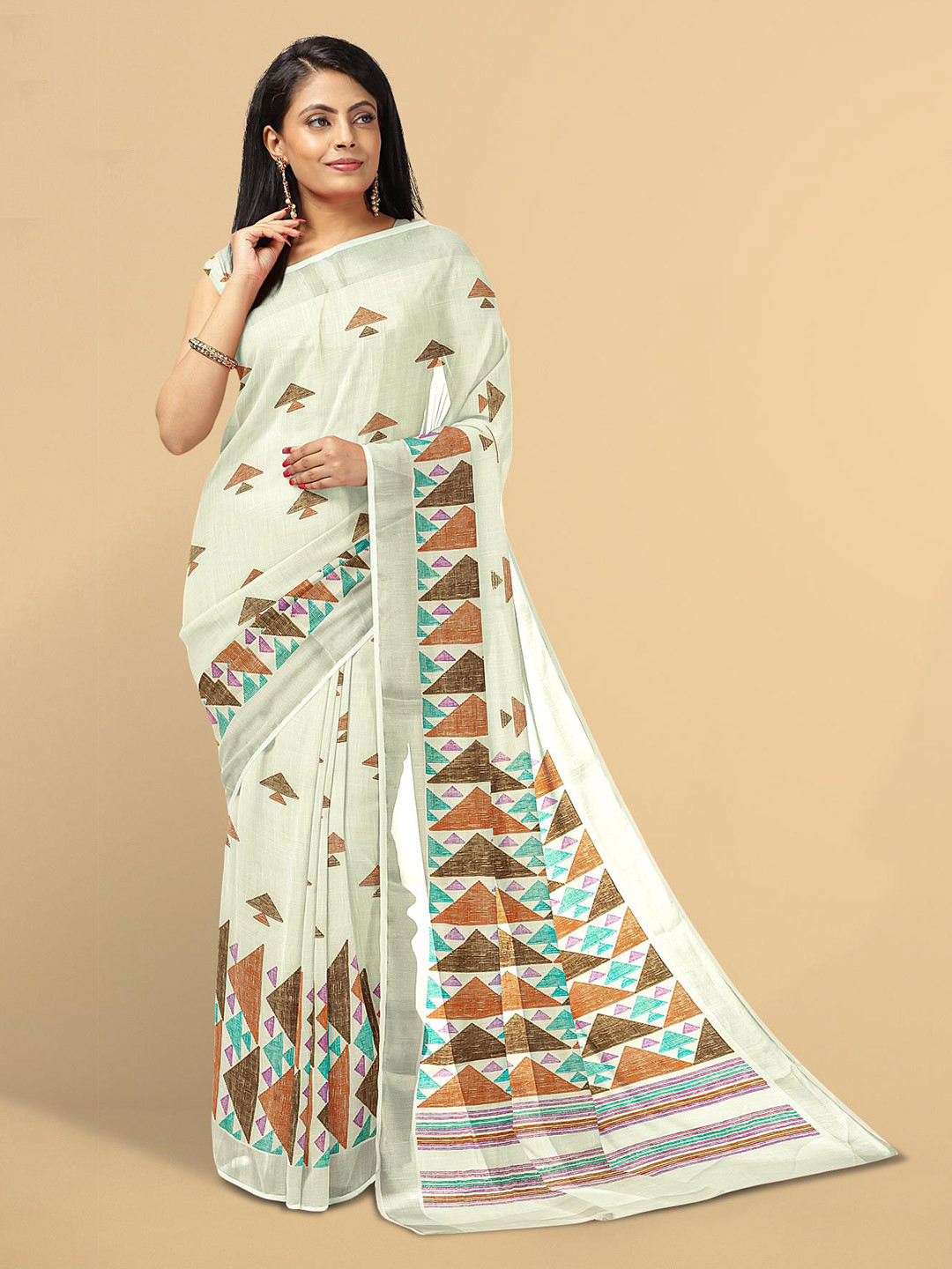

Kalamandir Women White & Brown Zari Linen Blend Saree