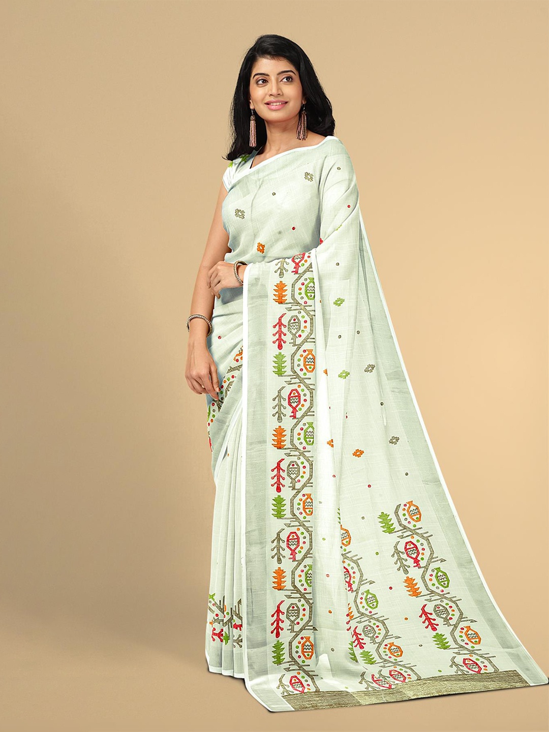 

Kalamandir Women White & Green Floral Zari Linen Blend Saree