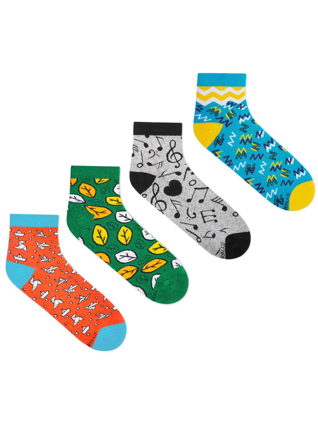 

Dynamocks Unisex Pack of 4 Printed Ankle Length Socks, Red